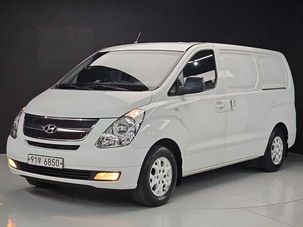HYUNDAI Starex 2015 Blanco - Importación desde Corea - HF Imports Iquique - Foto 1
