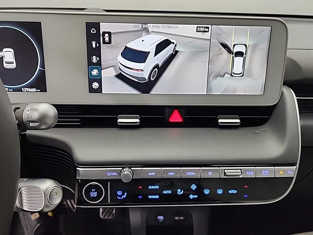 HYUNDAI Ioniq 5 - Vista 10