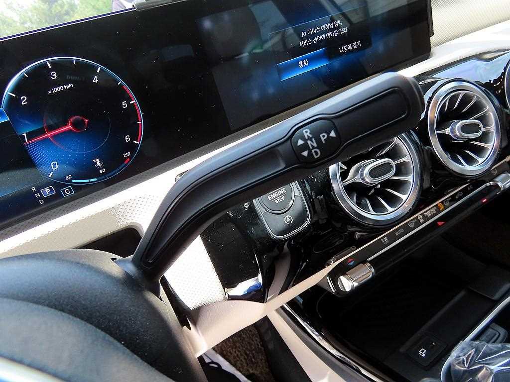 Mercedes Benz A Class - Vista 10