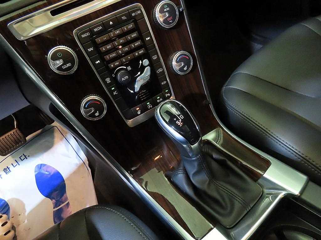 Volvo XC60 - Vista 12