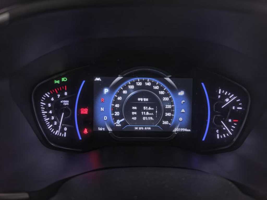 HYUNDAI Santa Fe - Vista 10