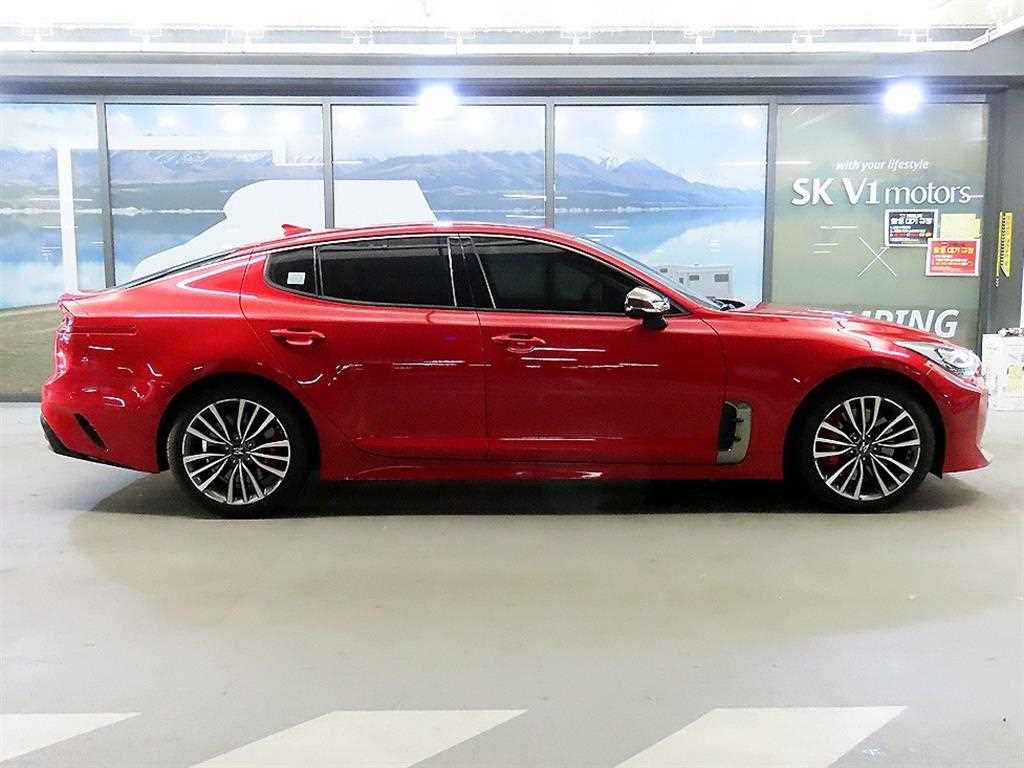 KIA Stinger - Vista 3