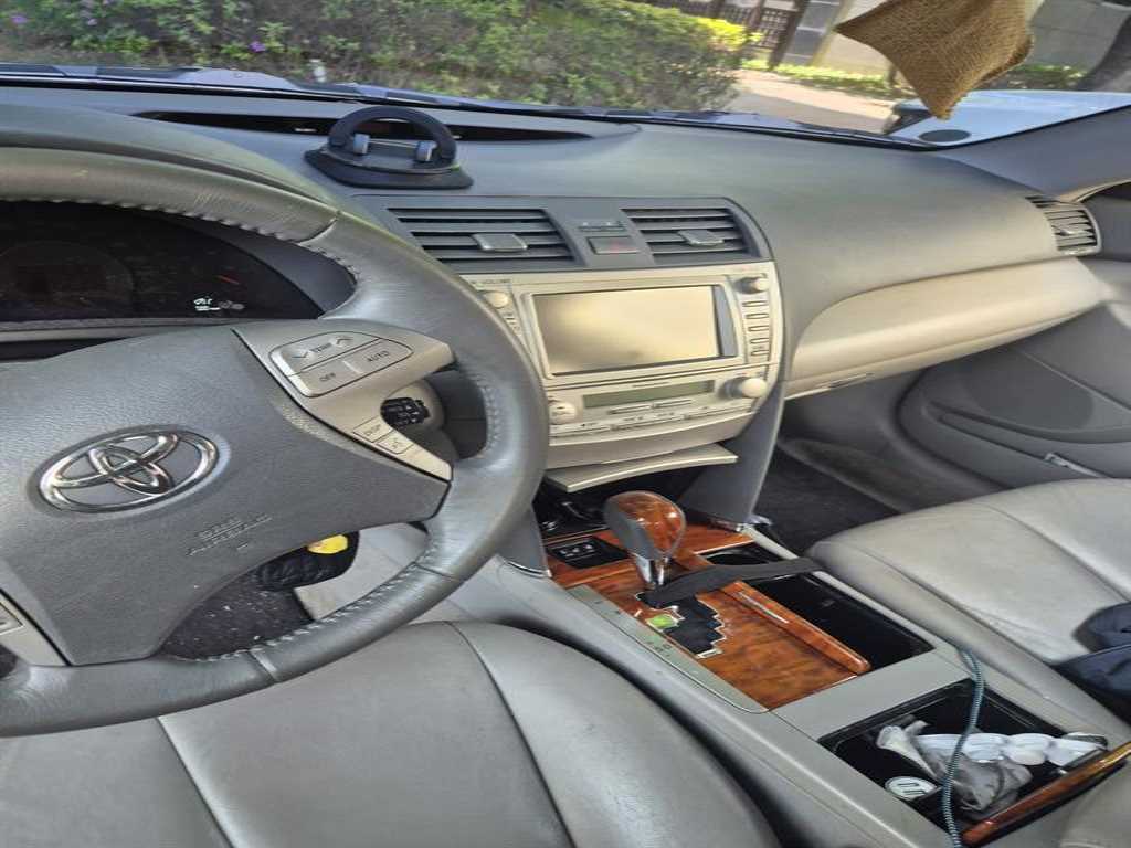 Toyota Camry - Vista 5
