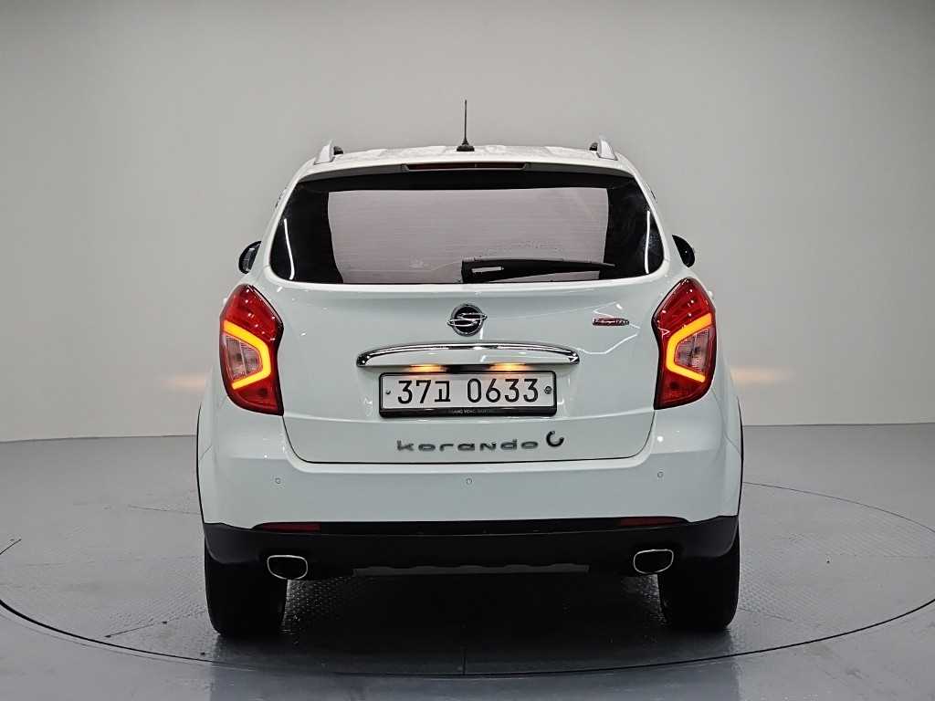 Ssangyong Korando - Vista 3