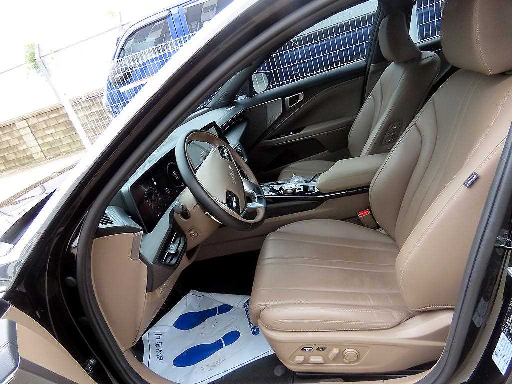 KIA K8 - Vista 5