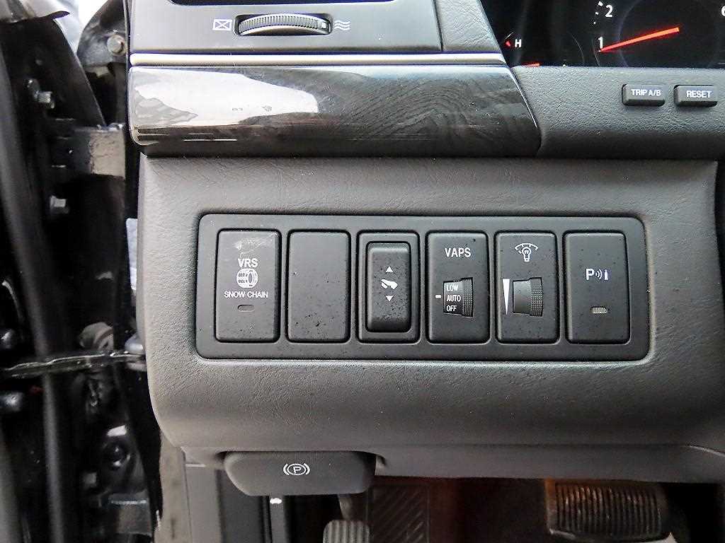 KIA Opirus - Vista 12