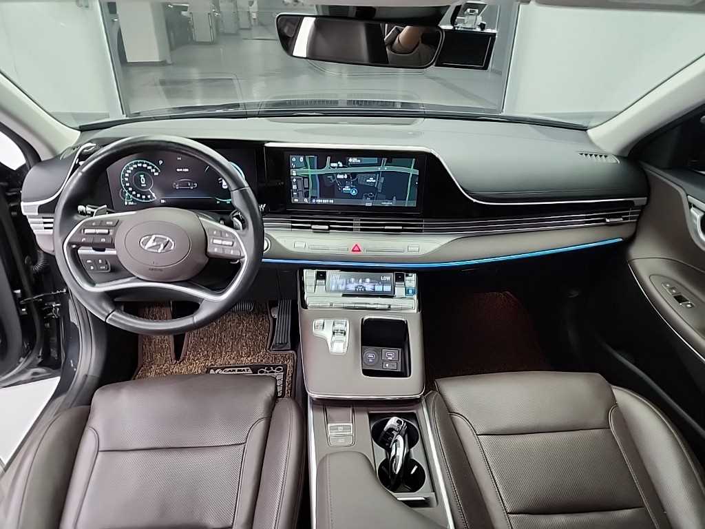 HYUNDAI Grandeur - Vista 7