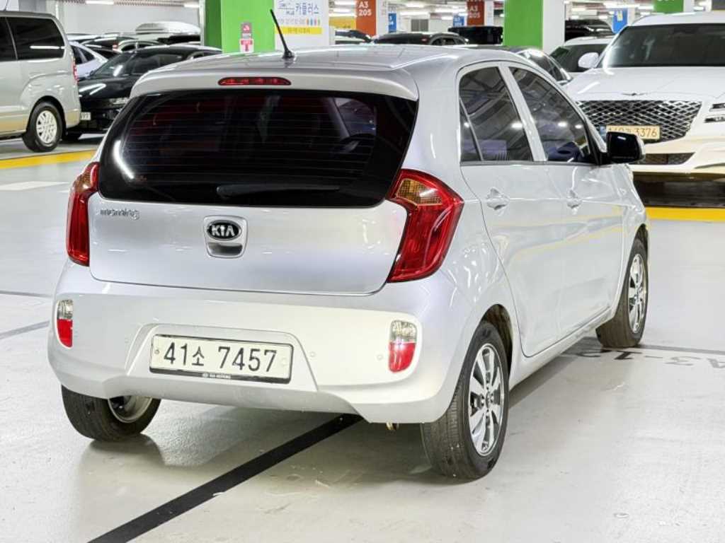 KIA Morning - Vista 4