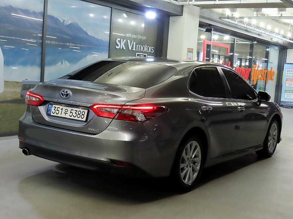 Toyota Camry - Vista 4
