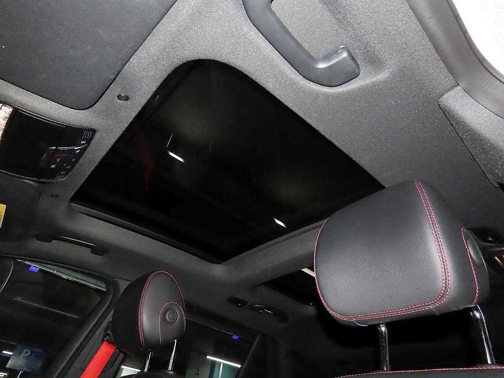 Mercedes Benz GLC Class 2022 Blanco - Importación desde Corea - HF Imports Iquique - Foto 14