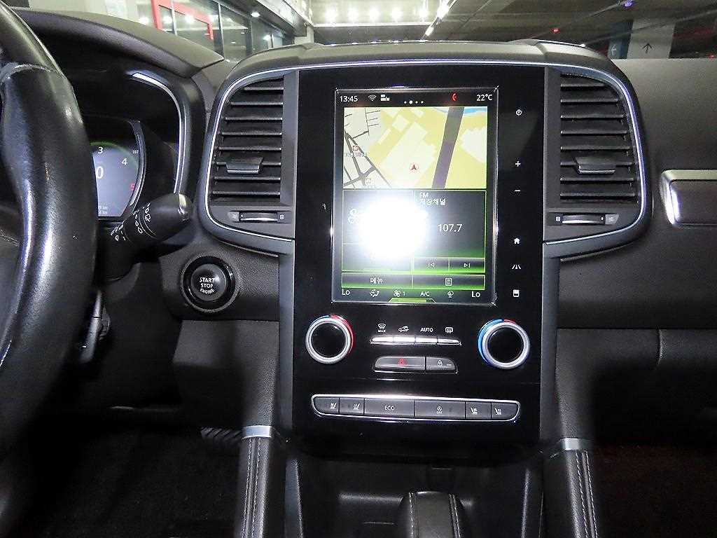 SAMSUNG QM6 - Vista 11