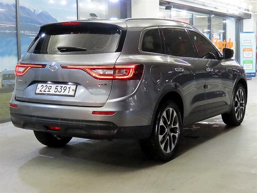 SAMSUNG QM6 - Vista 4