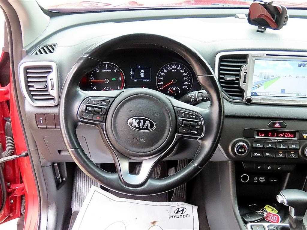 KIA Sportage - Vista 8