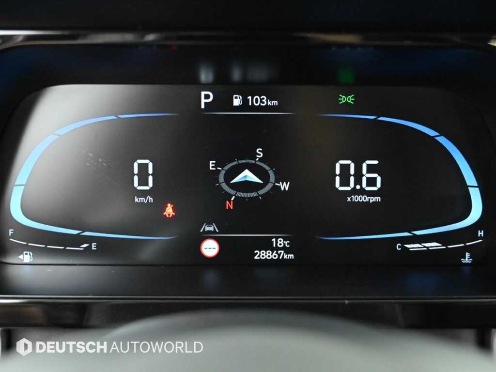 HYUNDAI Avante - Vista 8