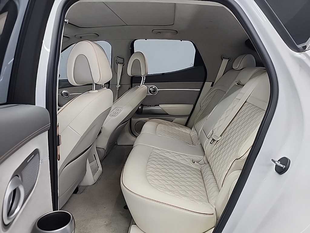 HYUNDAI Ioniq 5 - Vista 12