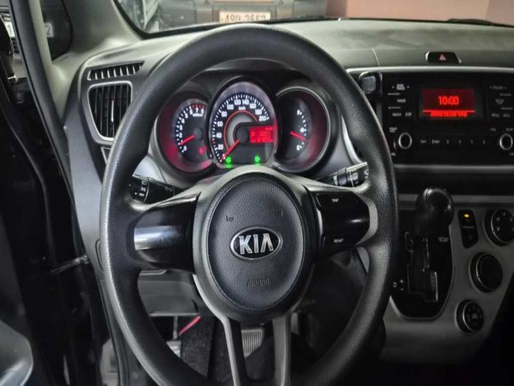 KIA Ray - Vista 5