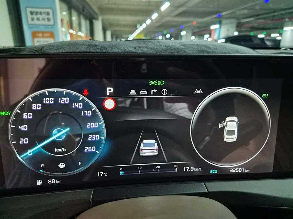 KIA K8 - Vista 9
