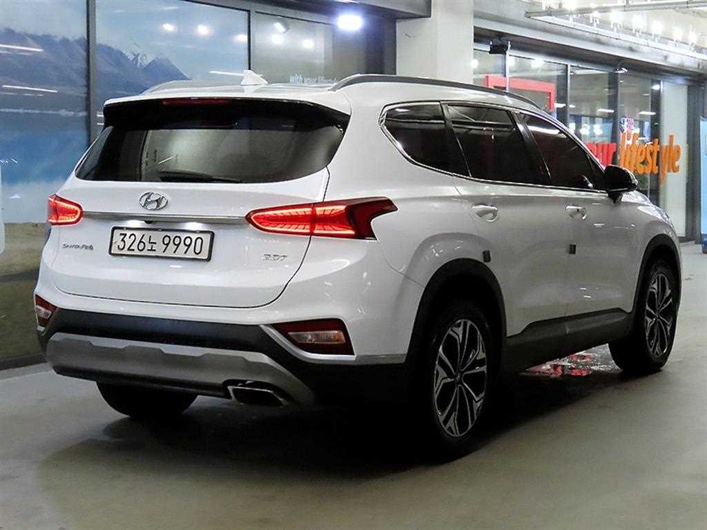 HYUNDAI Santa Fe - Vista 4