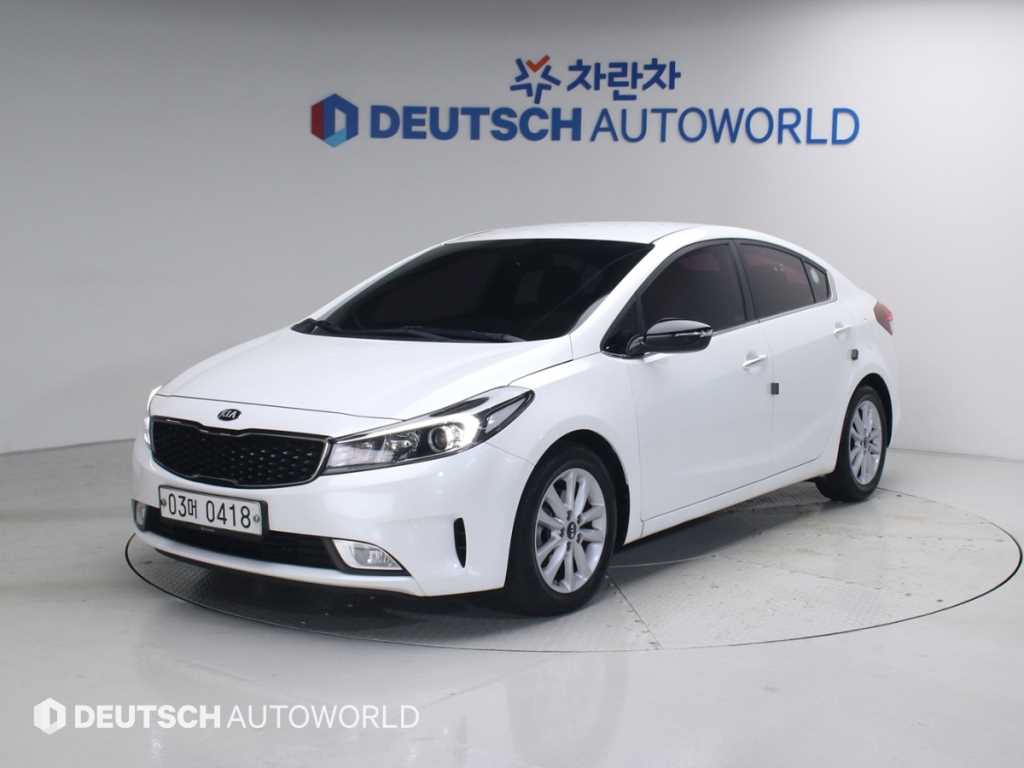 KIA K3 2017 Blanco - Importación desde Corea - HF Imports Iquique - Foto 1