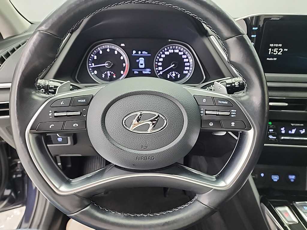 HYUNDAI Sonata - Vista 9
