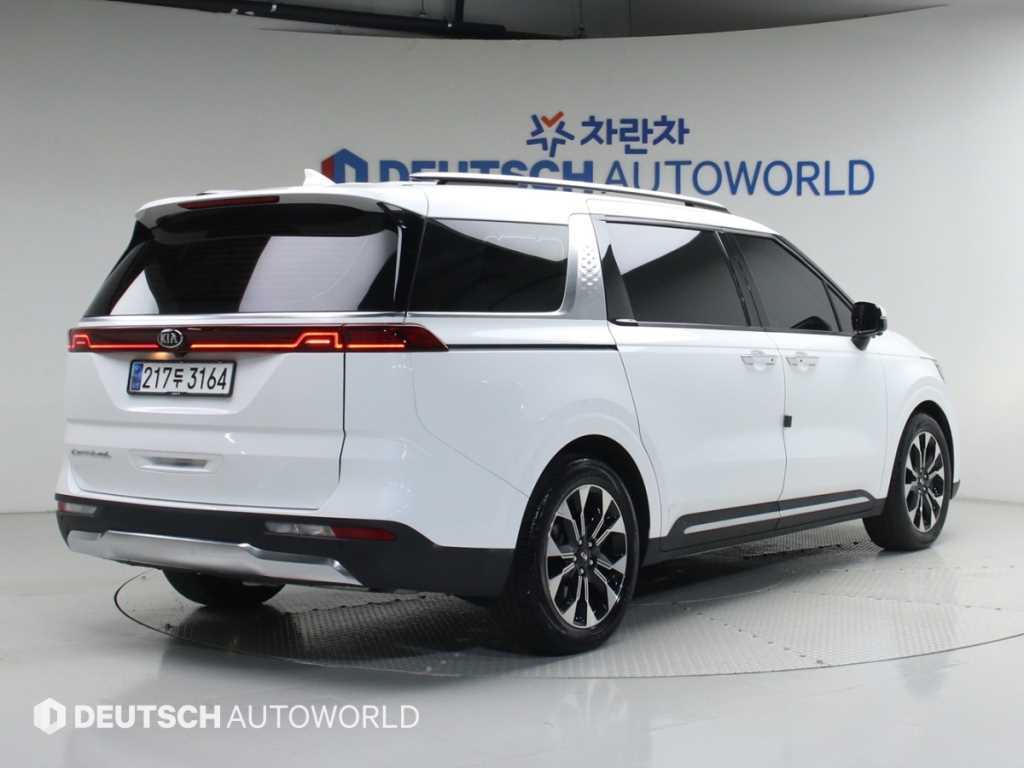 KIA Carnival - Vista 2