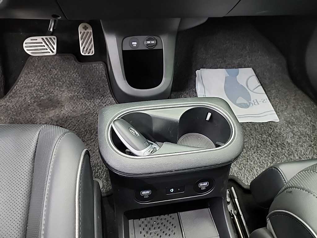 HYUNDAI Ioniq 5 - Vista 3