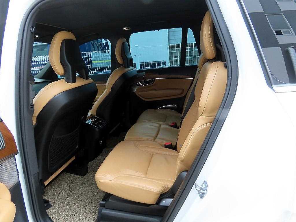 Volvo XC90 - Vista 6
