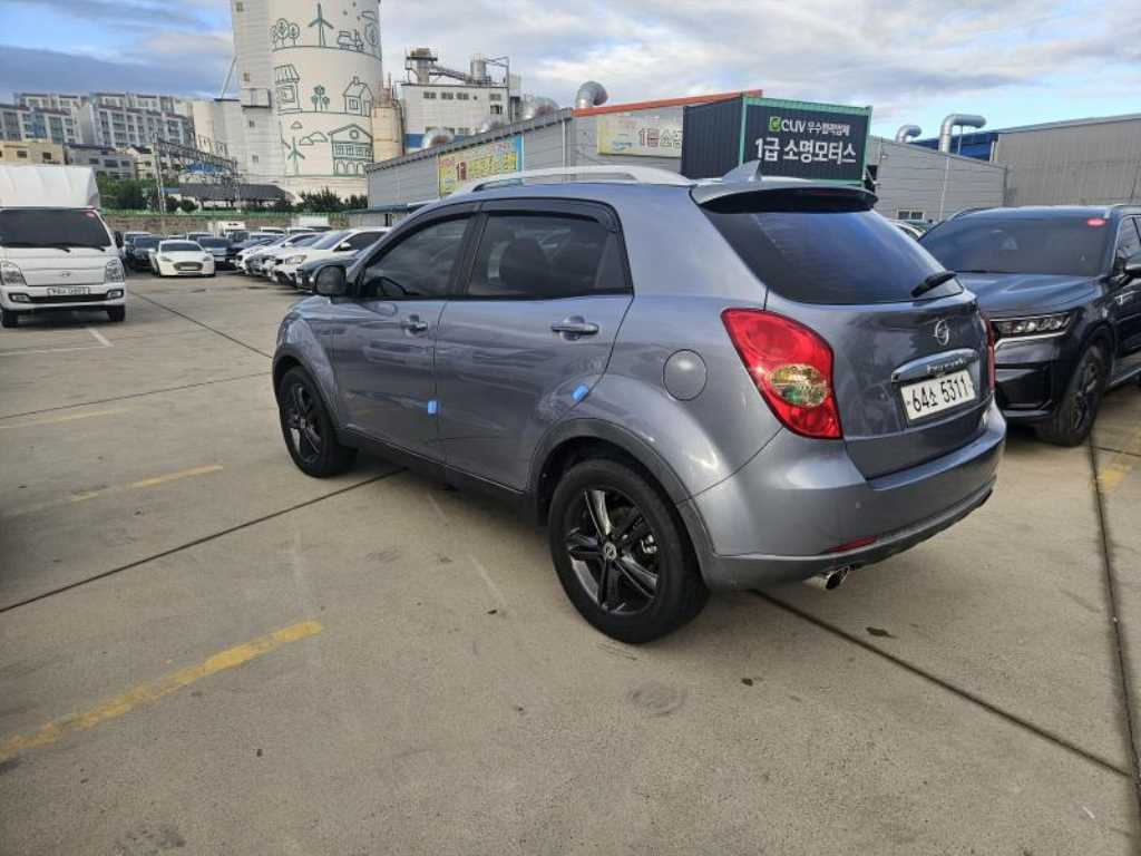 Ssangyong Korando - Vista 4