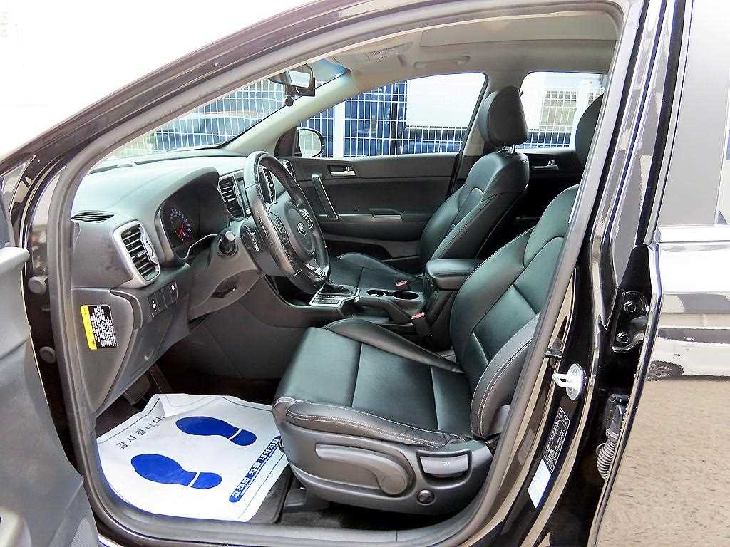 KIA Sportage - Vista 5