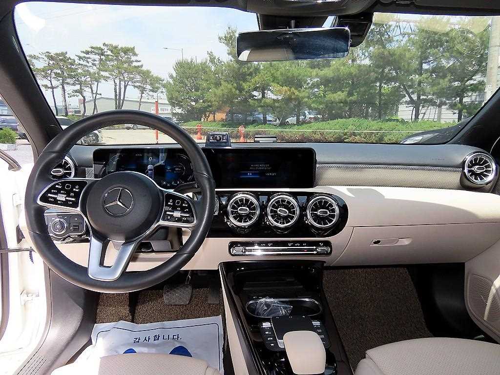 Mercedes Benz A Class - Vista 7