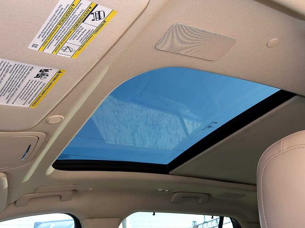 Lincoln Aviator - Vista 8
