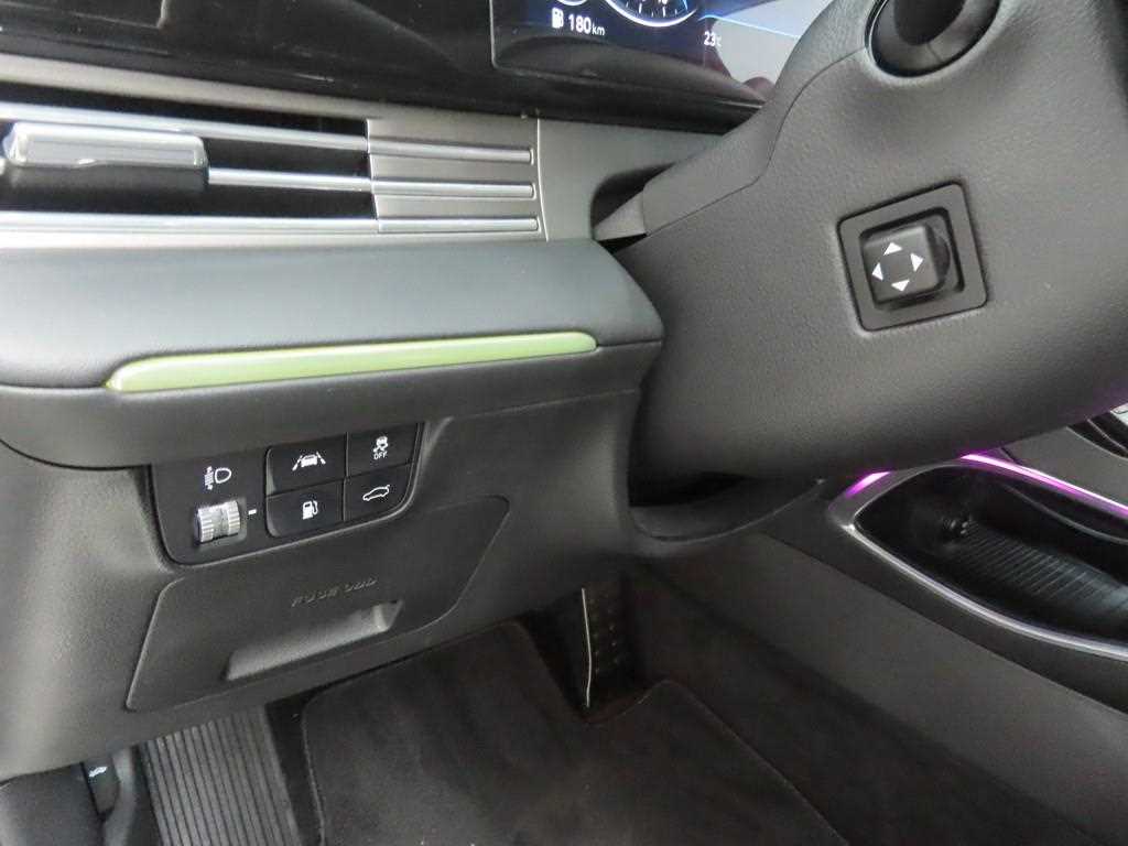 HYUNDAI Grandeur - Vista 10