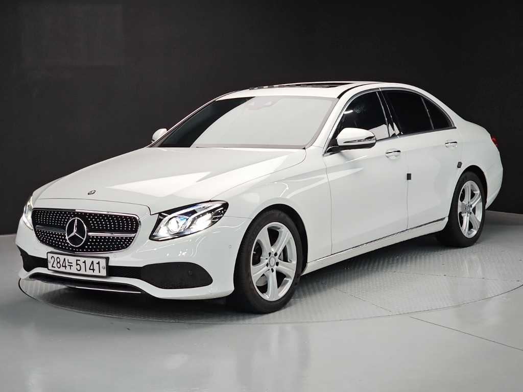 Mercedes Benz E class 2017 Blanco - Importación desde Corea - HF Imports Iquique - Foto 1