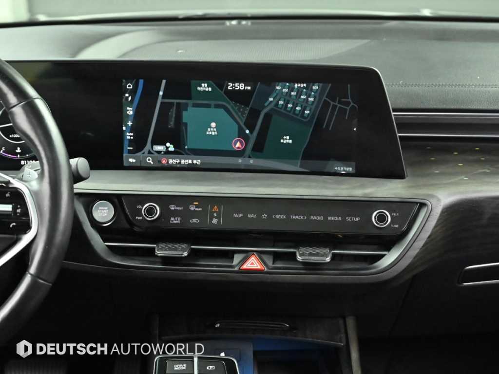 KIA K8 - Vista 12