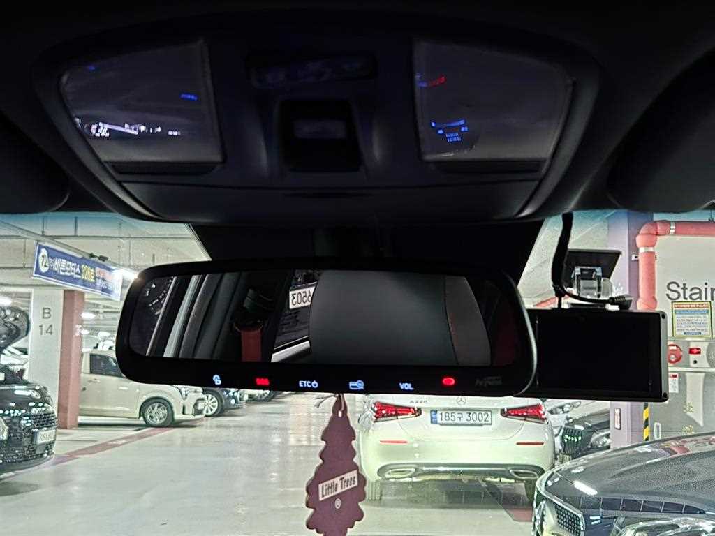 HYUNDAI i30 - Vista 10