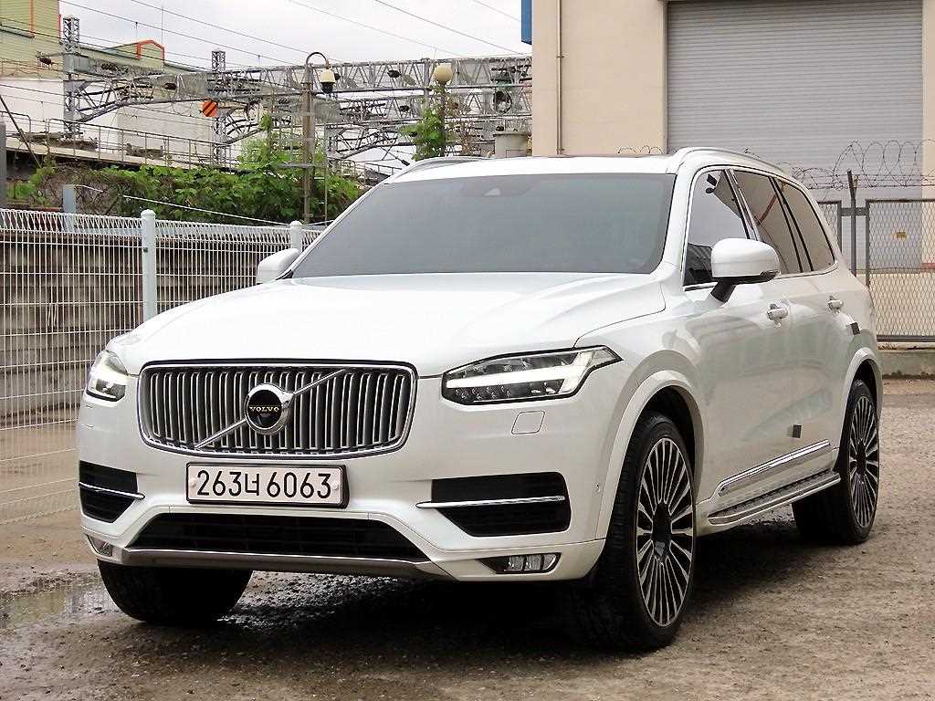 Volvo XC90 - Vista 2