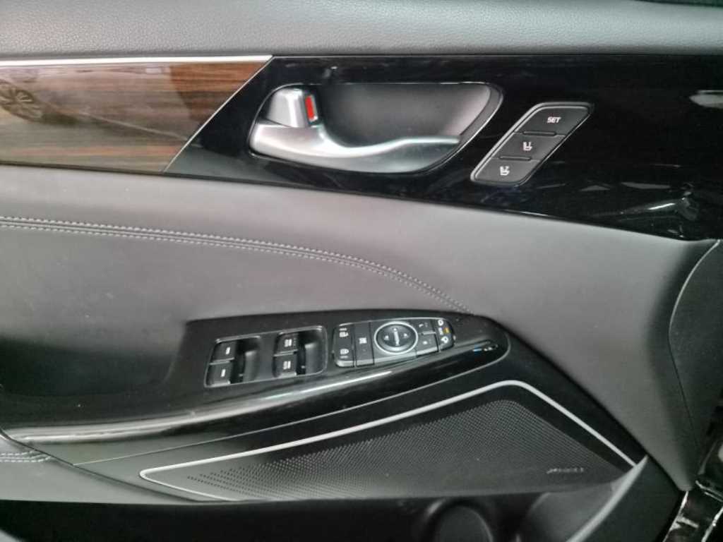 KIA K7 - Vista 12