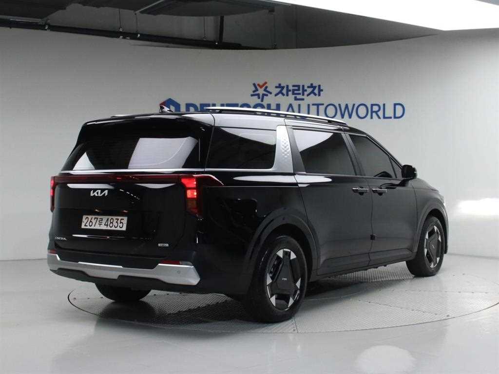 KIA Carnival - Vista 3