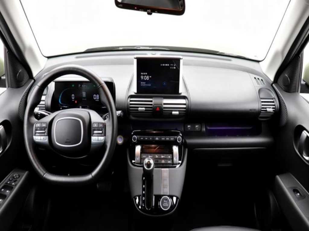 HYUNDAI Casper - Vista 6