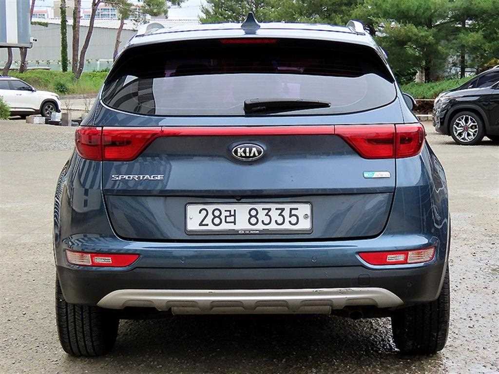 KIA Sportage - Vista 4
