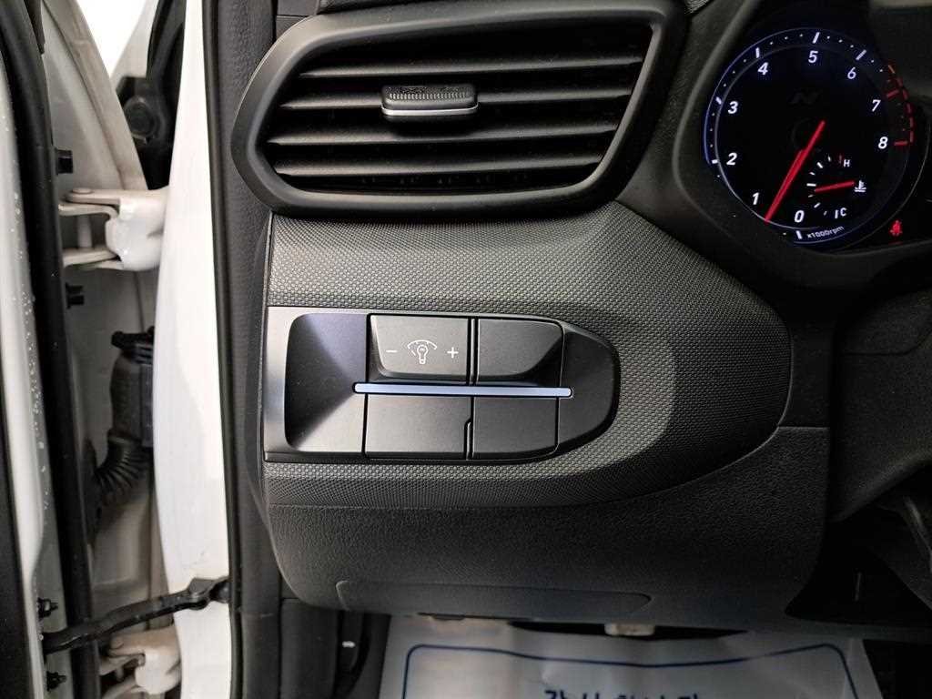 HYUNDAI Veloster 2019 Blanco - Importación desde Corea - HF Imports Iquique - Foto 13