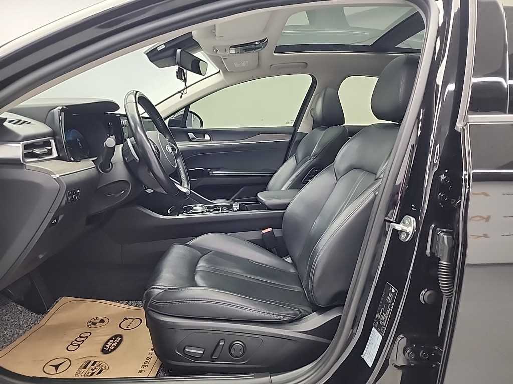 KIA K5 - Vista 11