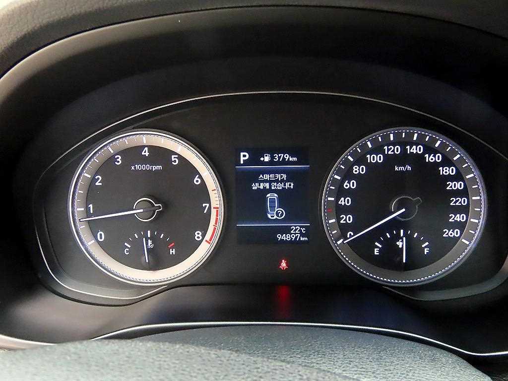 HYUNDAI Grandeur - Vista 9