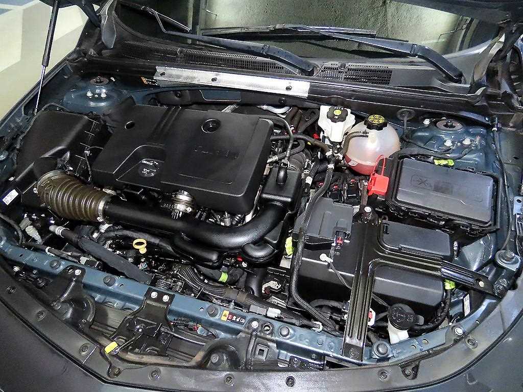 Chevrolet Malibu 2019 Gris - Importación desde Corea - HF Imports Iquique - Foto 17