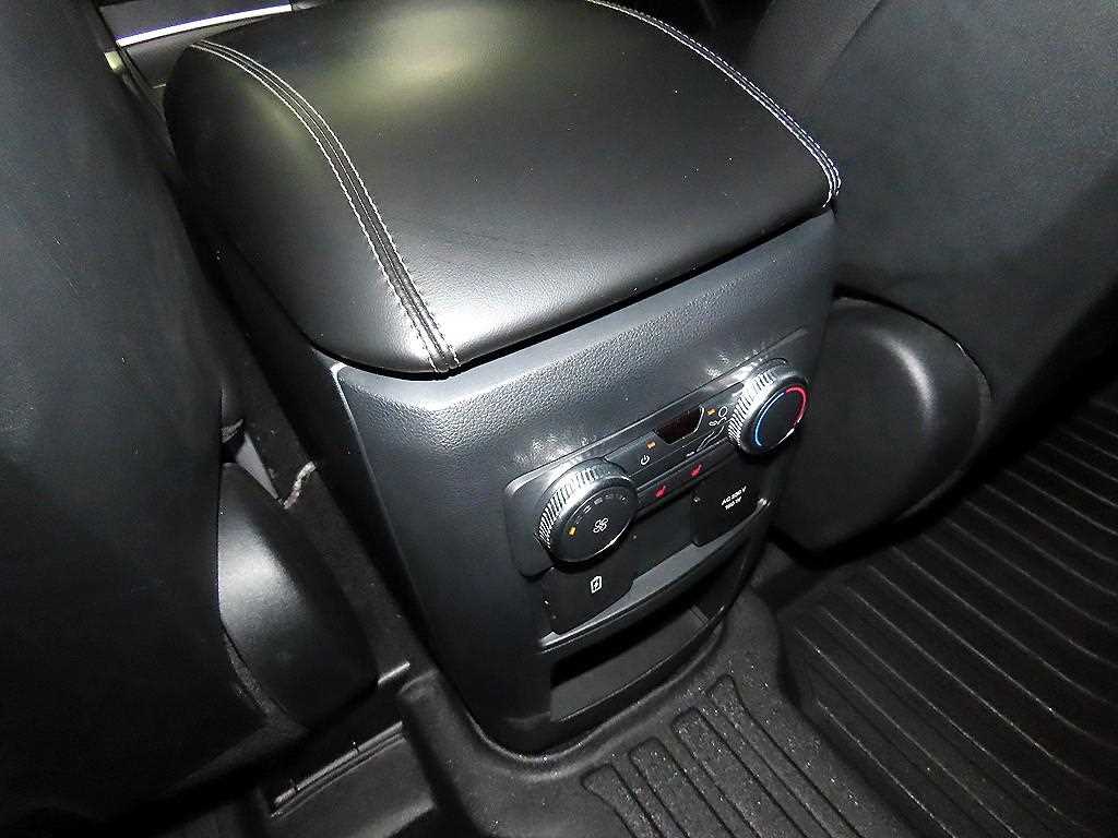 Ford Explorer 2020 Negro - Importación desde Corea - HF Imports Iquique - Foto 14