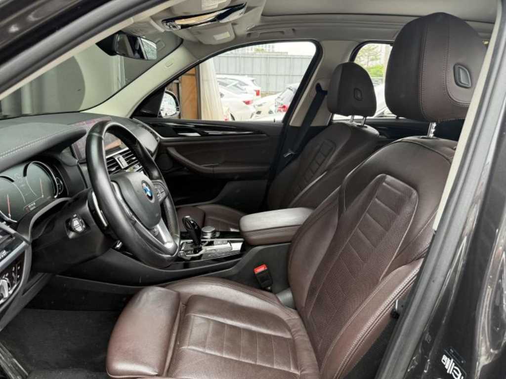 BMW X3 - Vista 11