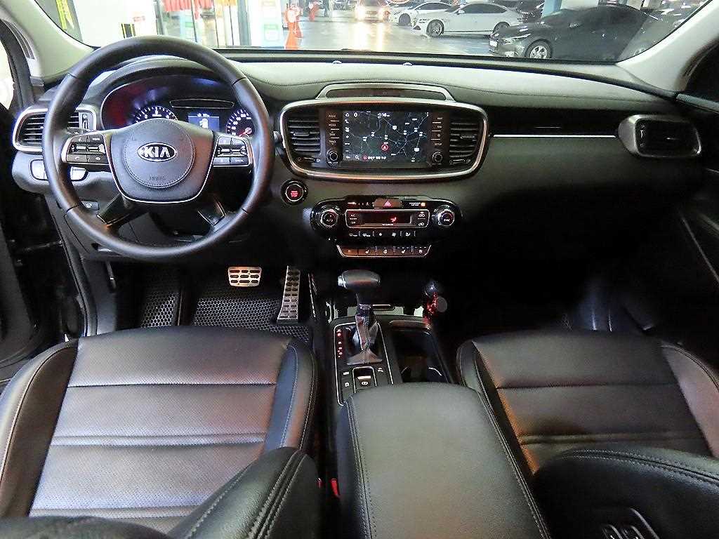KIA Sorento - Vista 10