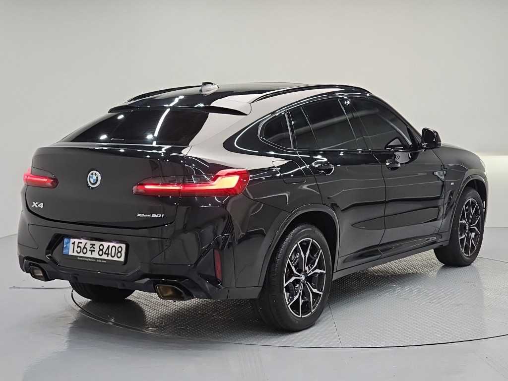 BMW X4 - Vista 4