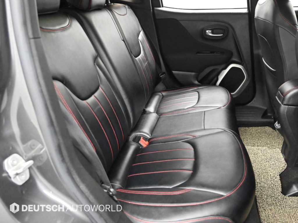 Jeep Renegade - Vista 12