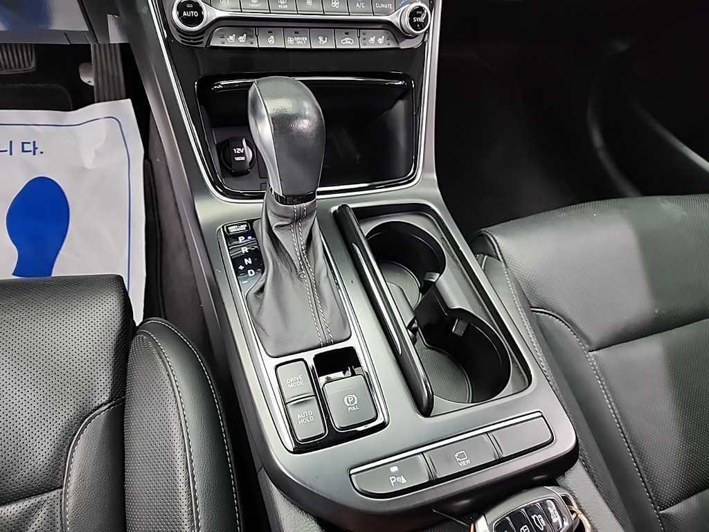 HYUNDAI Grandeur - Vista 8
